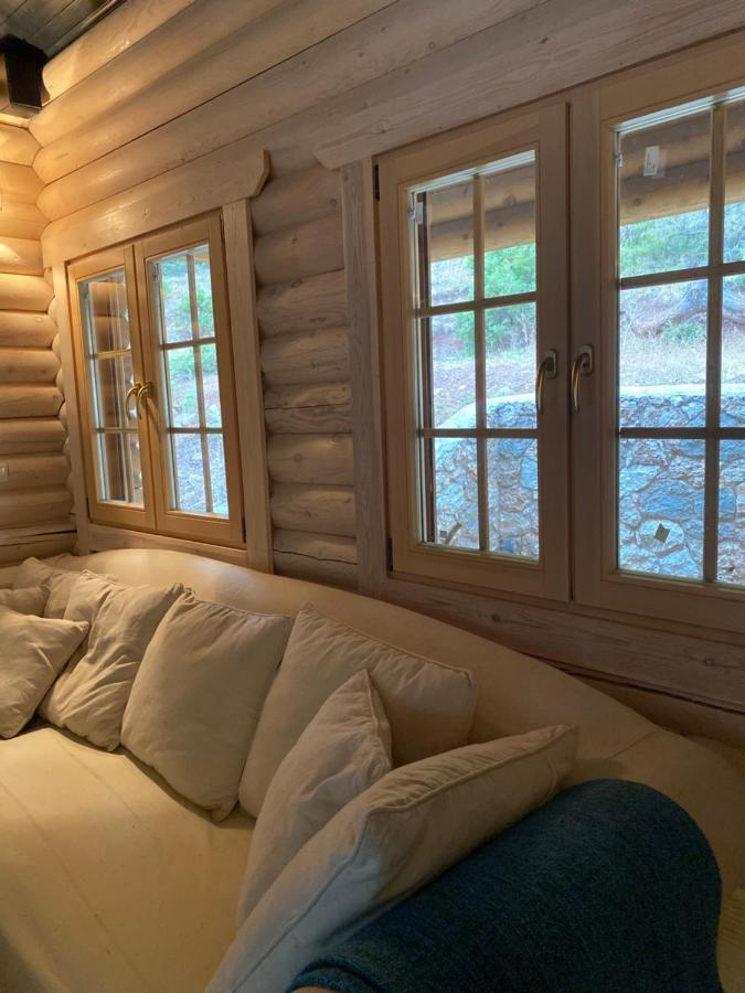 Shelter Villa Kalavryta Ngoại thất bức ảnh